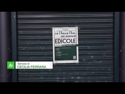 "Ce l'ho, ce l'ho, mi manca", la crisi delle edicole in uno spettacolo