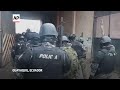 Por segundo día cientos de policías y militares intervienen la cárcel más peligrosa de Ecuador