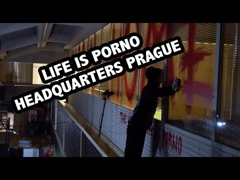 Visiting LIFE IS PORNO forbidden spot in Prague | Vlog #43