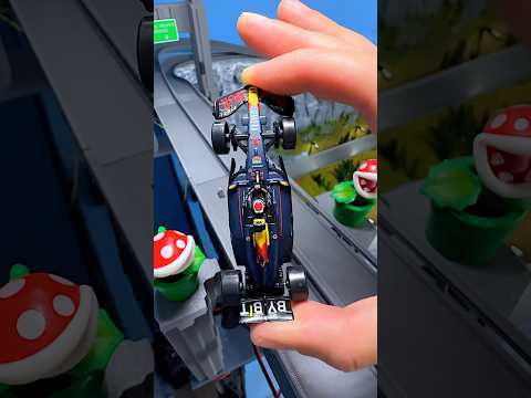 Can Max do it again? #f1 #f1hotwheels