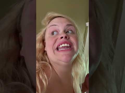 Alien loves candy foam #shorts