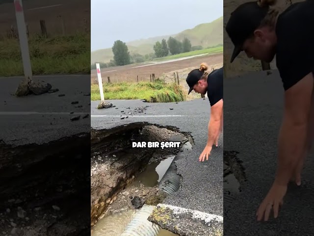 Ya 300 KM Yol Geri Gidecekti, Yada Risk Alacaktı... 😱🌪️🚗
