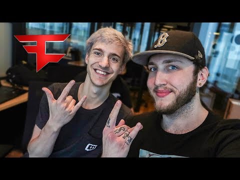 NINJA'S FIRST VLOG (My New Fortnite Pro Team)
