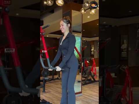 SYIFA HADJU GYM WITH BEBE #beritaartis #hotnews #viral #syifahadju #elrumi