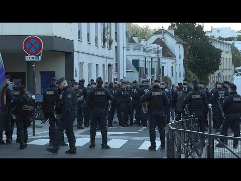Strong security outside Paris prison as former president Sarkozy prepares to be jailed | AFP