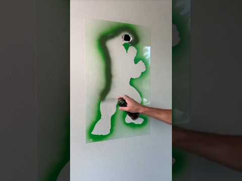 इस आदमी ने दीवार पर बनाया एक शानदार पेंटिंग 🤯|| #facts #man #painting #hulk