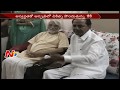 CM KCR meets TRS MP K Kesava Rao in NIMS