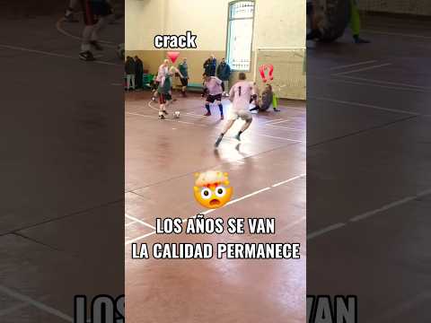 🔥 CUANDO LAS PIERNAS ENVEJECEN PERO EL TALENTO NO ⚽🥹