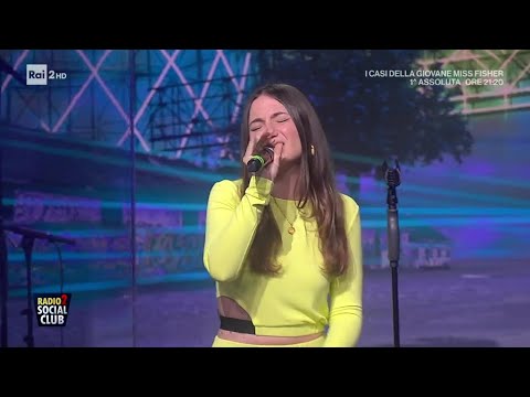 Laila Al Habash canta "Giura" - Radio2 Social Club 14/06/2024