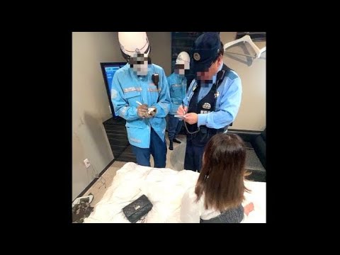 【修羅場】女ファンと手錠で遊んでたらガチ警察が来る事態に...