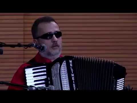 Dusems Ensemble - Entarisi Damgalı (Folk song from Turkey)