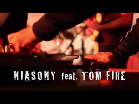 Niasony - NIASONY feat. TOM FIRE - Ezanani