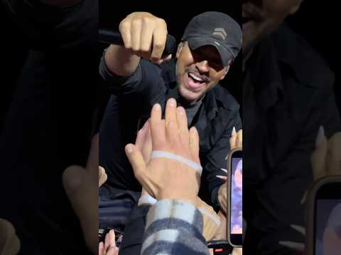 You can’t escape his love 💕 Gdansk,Poland 9 May enriqueiglesias #enriqueinpoland #live #concert