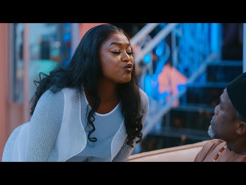 HATAKI RAFIKI ZAKE WAJUE AMEOLEWA NA MWANAUME MFUPI KISA PESA , INASIKITISHA ANAVYO MTESA MUME WAKE