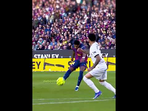 Yamal Shows Rashford How to Score 😍