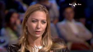 Intervista a Vauro e Beatrice Borromeo all Era Glaciale su rai 2