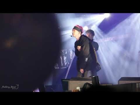 181013 Forever H.O.T. 콘서트: Outside Castle 직캠