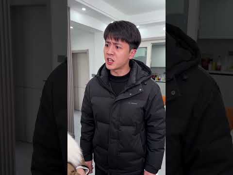 妻子不肯跟老公回乡下过年,两个人吵了起来,你觉得谁对?Short Drama,中文短剧,Chinese short drama.#短劇 #熱門短劇 #穿越短剧 #short #drama #夫妻矛盾 poster