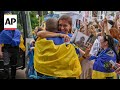 Ukrainian POWs reunited with their families in major prisoner swap with Russia