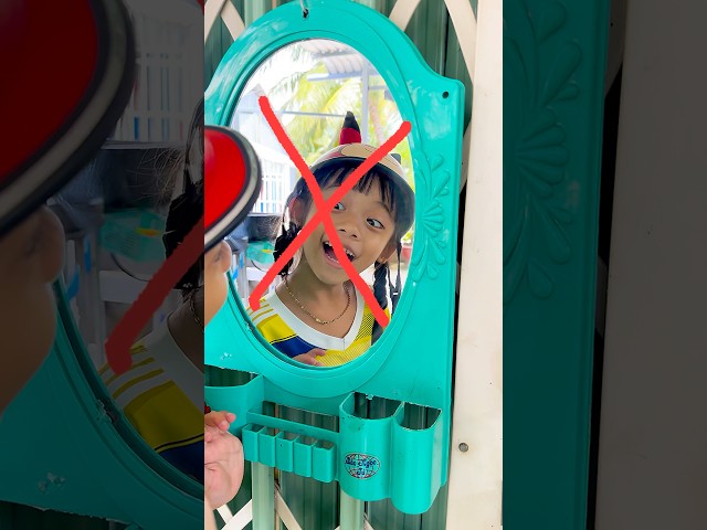 Sai khuôn mặt￼🤣🥰😜 #funny #comedy #nytinhnghich #shortvideo #tiktok ￼