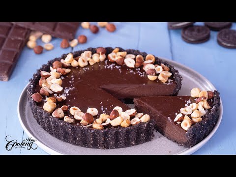 No-Bake Chocolate Hazelnut Praline Pie - Easy and Quick Pie Recipe