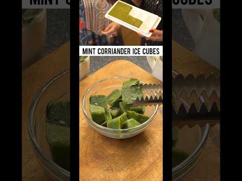 Fresh mint & coriander ice cubes – cooling freshness to your drinks or meals! 🌿 #food #mintdrink