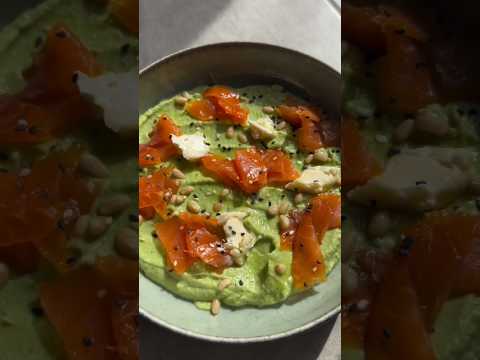 Creme de brocolis et tartine de truite fumé 😋 #cremehealthy #brocolis #cremedebrocolis #repashealthy