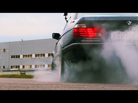 "AcademeG" видеообзоры от Константина Заруцкого. Тест-драйв BMW 7 E32