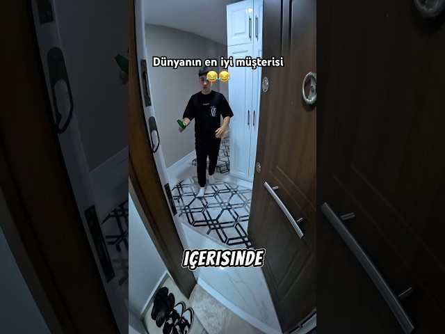 Dünyanın en iyi müşterisi bu ya 😱😂 #shorts #keşfet #motovlog #viral #fyp #tiktok #reels #kurye
