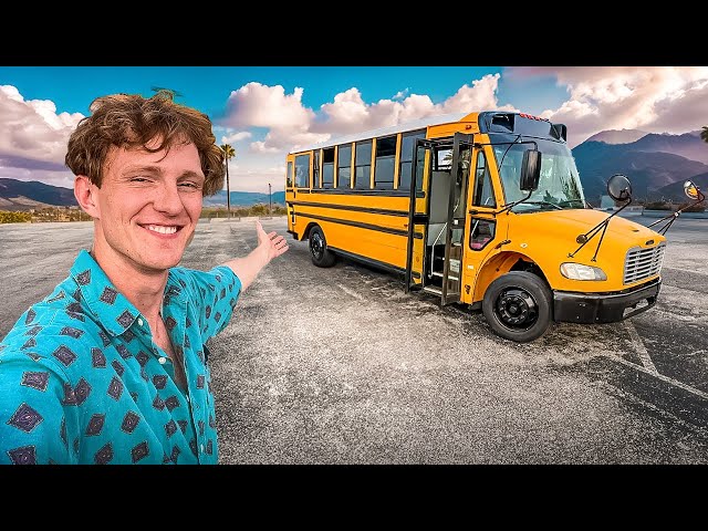 Купил школьный автобус для кругосветки. Начало проекта! 🌎