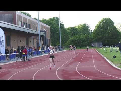 400m Open race 3 BMC and Cambridge Harriers Meeting at Eltham 25th May 2022