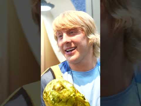 Messi over Ronaldo am I right people🤣⚽️🇦🇷