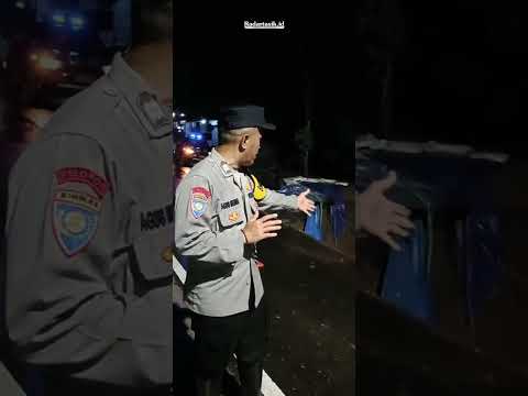 Jl. Nasional Ciamis - Kawali / Cirebon Tidak Dapat dilalui karena Jembatan Cikaleho terputus