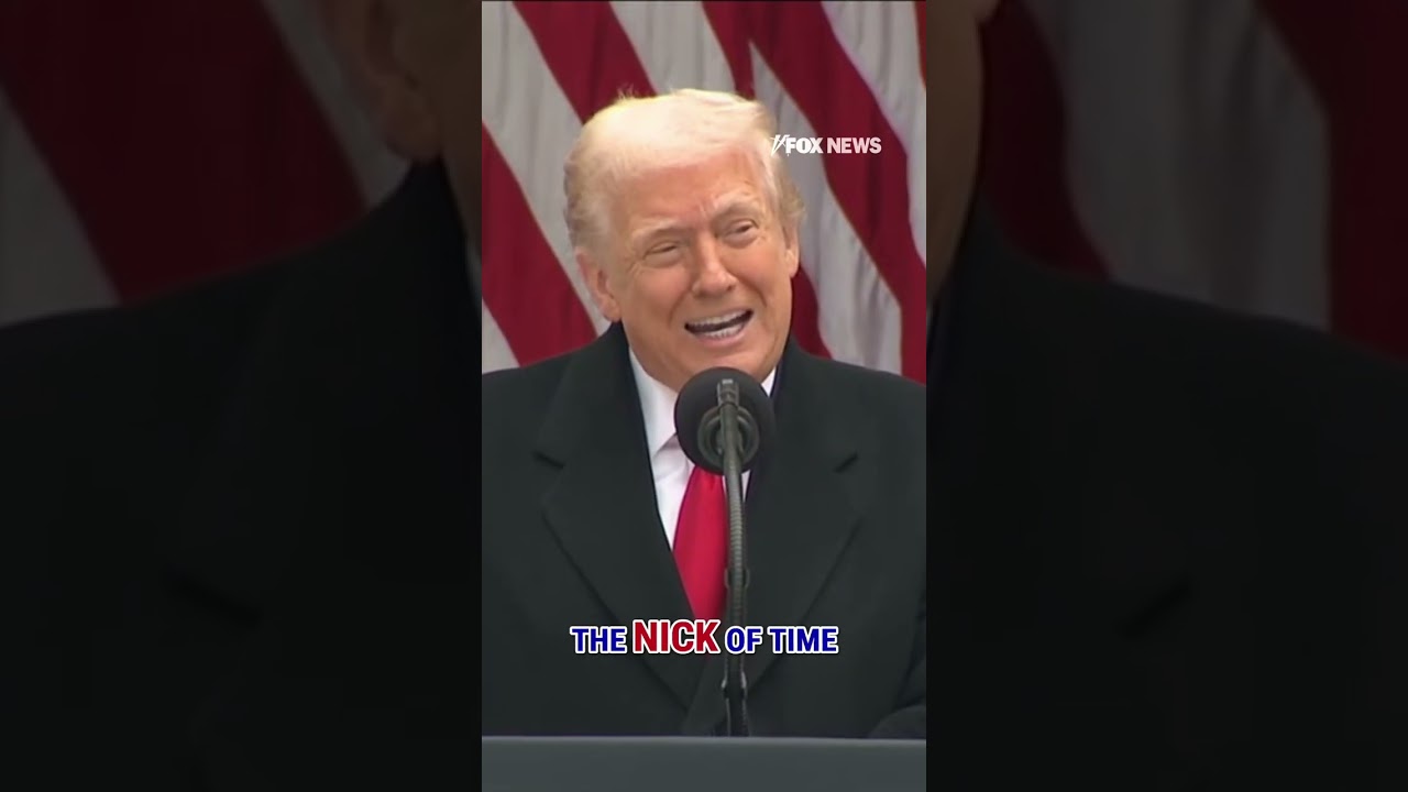 'TOTALLY INVALID': Trump re-pardons Biden turkeys in autopen jab #foxnews #news #shorts