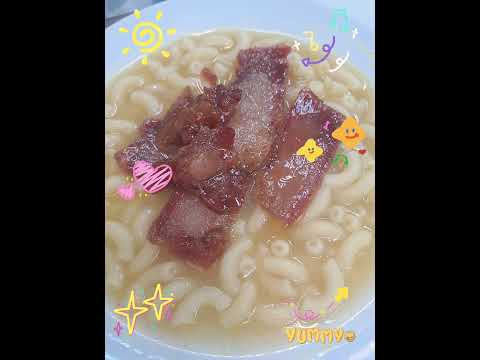 見客戶前先和老師填飽ㄧ大肚子，九龍城的聯發茶餐廳的炭火叉燒和奶茶還有蛋牛治都好好吃喔！​#明明昨晚的大餐還沒消化完呀！🥰​#忙碌的ㄧ天從從容容遊刃有餘喔！😂 #療癒甜點 #午茶時光 #food