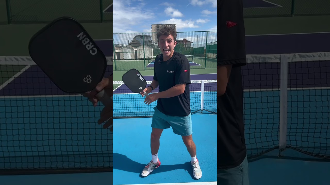 How To Hit a 2 Handed Swinging Volley #pickleball #pickleballtips #shorts