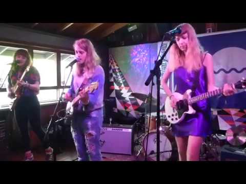 Marika Hackman & The Big Moon - Violet (SXSW 2017) HD