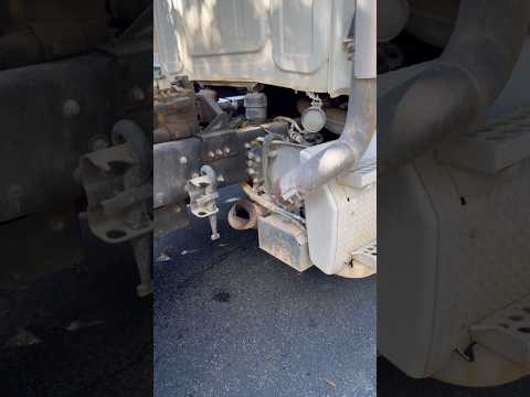 Bluetooth exhaust on the concrete truck #concrete #construction #bluecollar #fyp #diy #truck