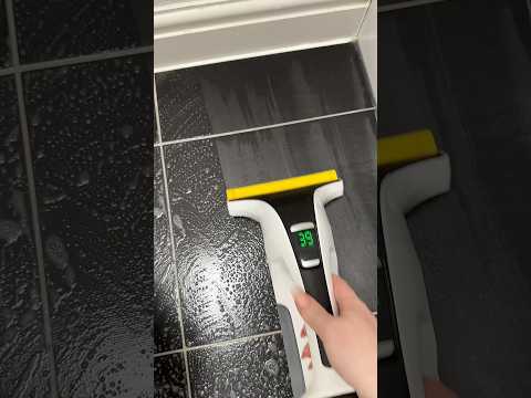 Floor clean 🫧 #cleaning #asmrcleaning#cleaningmotivation #momlife #satifyingcleaning #deepclean