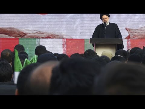 Justiça iraniana anuncia enforcamento de dois homens ligados aos protestos