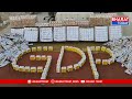 కుప్పం: భారీగా కర్ణాటక మద్యం స్వాధీనం - డీఎస్పీ శ్రీనాథ్ | Bharat Today  - 03:46 min - News - Video
