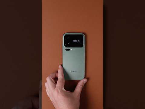 Unboxing Xiaomi’s 5,000 Yuan ($701) 17 Pro in Green 📲