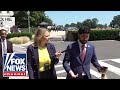 Fox reporter presses Democrat lawmakers on arrested migrants with terror ties