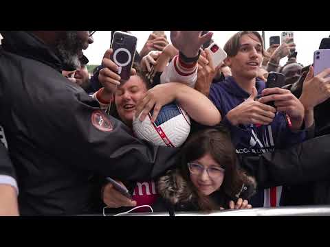 Mbappé au milieu des ultras du PSG