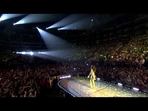 Black Eyed Peas @ Staples Center (HD) - Meet Me Halfway
