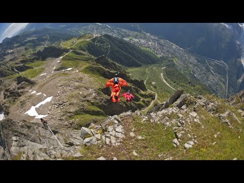 Μια επαναστατική wingsuit σπρώχνει τα όρια της ανθρώπινης πτήσης…