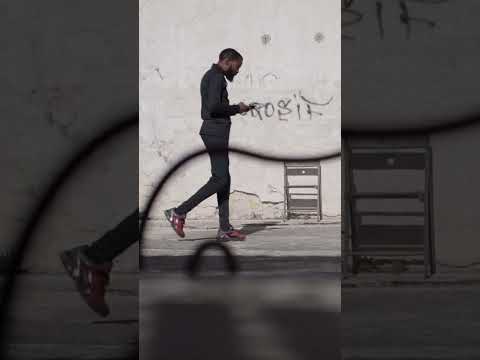 Elle veut que j'l'emmène danser 😈