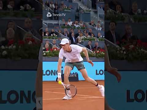 Jannik Sinner’s Immaculate Dropshot 🪶