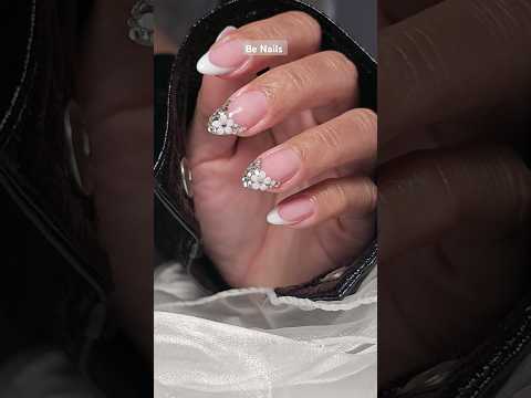 Be Nails by Yawee #nails #nailart #nailsstavanger #nailtech #nailinspo #nailsoftiktok #pressonnail