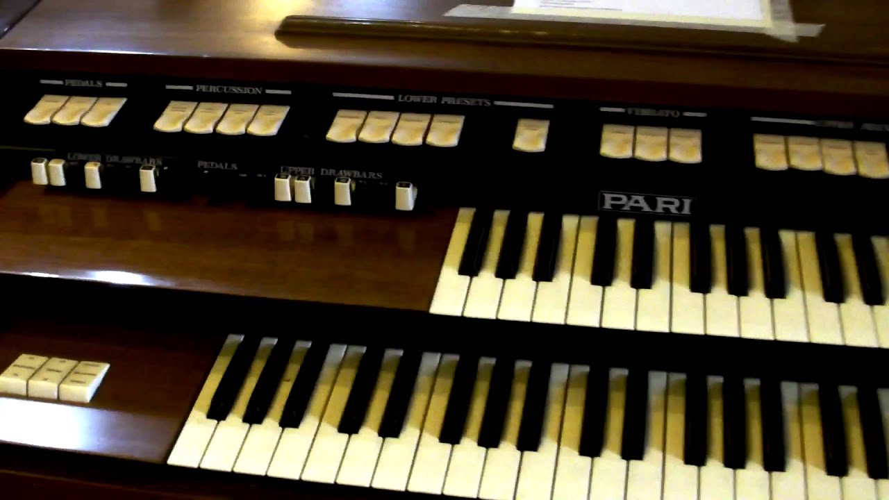 Organ Music Center - Organ & Synth Vintage - Reportage parte 1 - YouTube